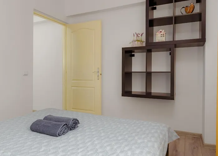 Old Town 2 Rooms Apartment